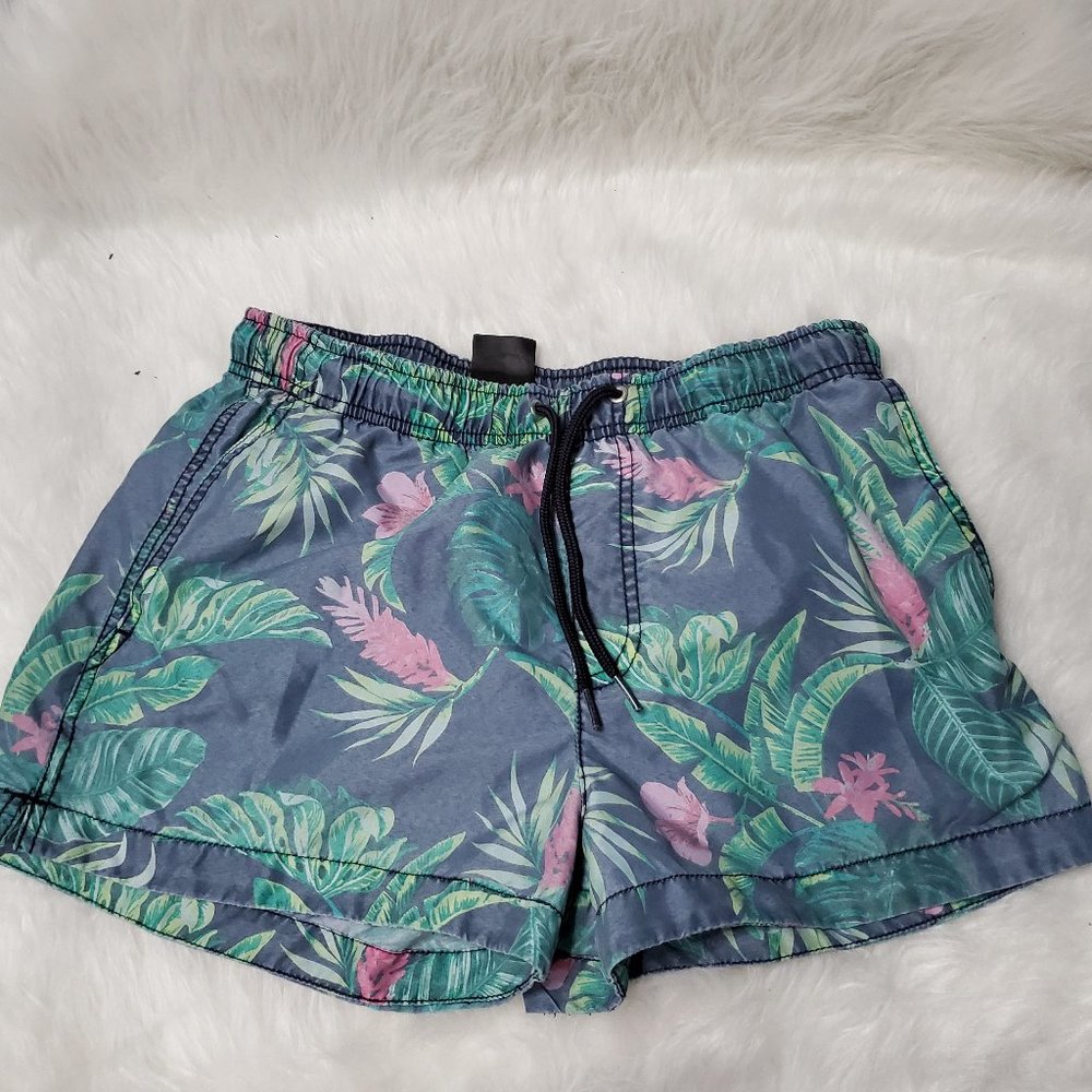 SOLD H&M Men's Bathing Trunks Bundle, Small - Picture 2 of 7